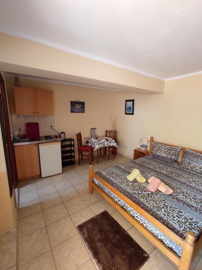 Apartments Baja Ulcinj Exterior photo